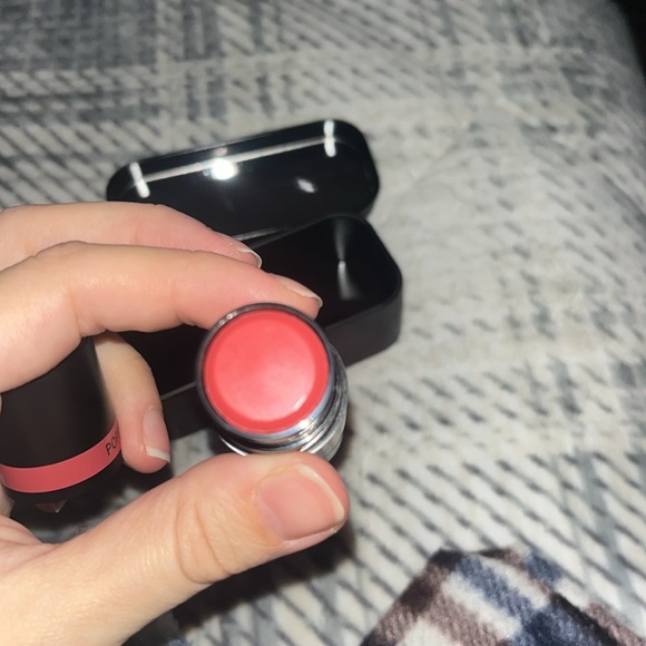 NUDESTIX Dewy Blush Color for Cheeks + Eyes + Lips
with a brush - Picture 10 of 10